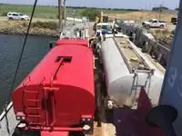 Kapal pendaratan, tangki keur dijual