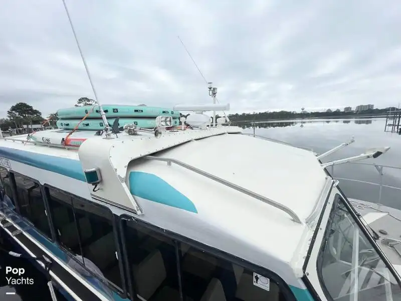 Kapal pesiar keur dijual