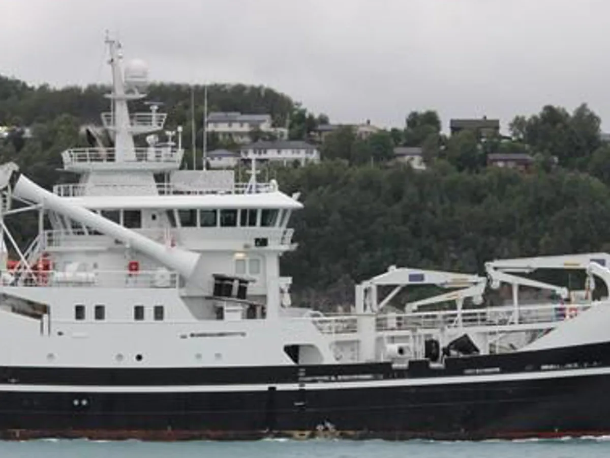 Kapal pancing trawler keur dijual