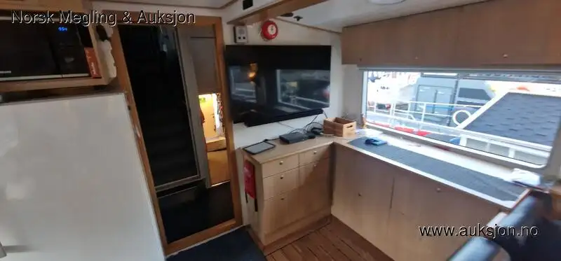 Kapal penarik keur dijual