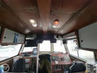 Kapal penyelamat keur dijual