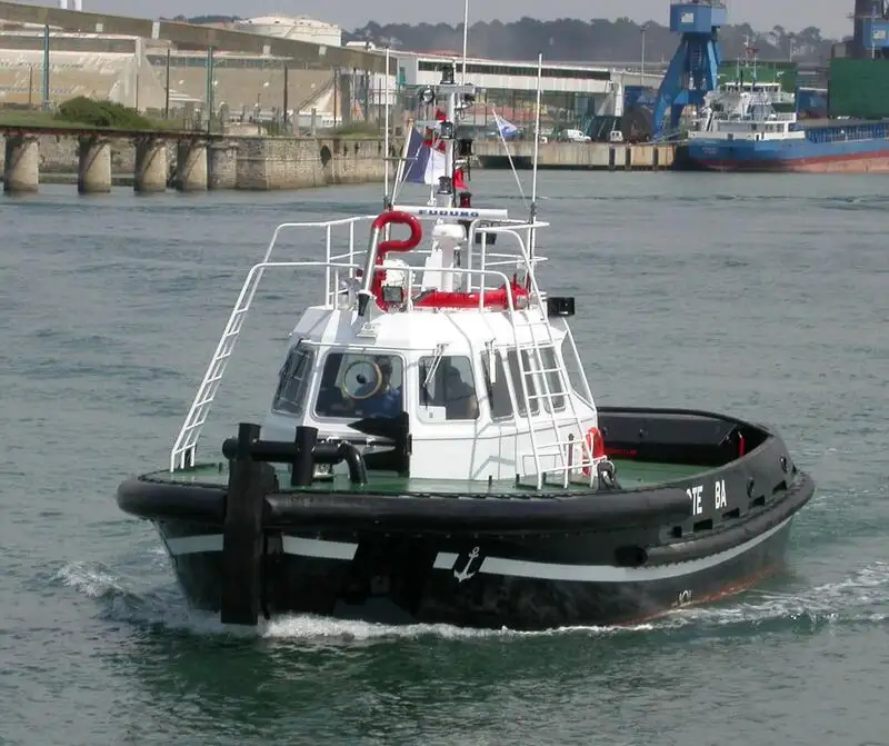 Kapal penarik keur dijual