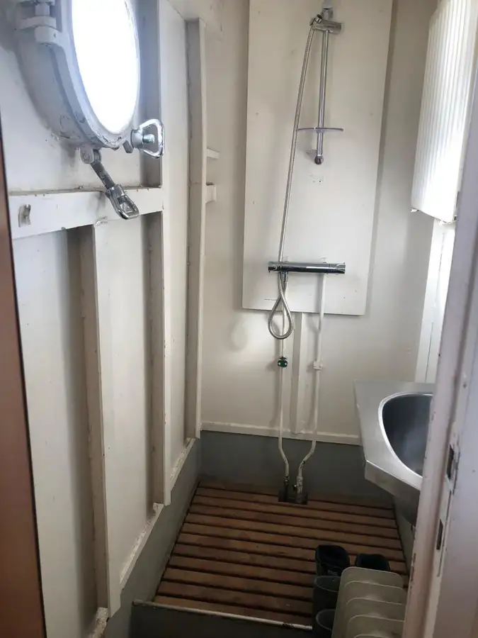 Kapal penarik keur dijual