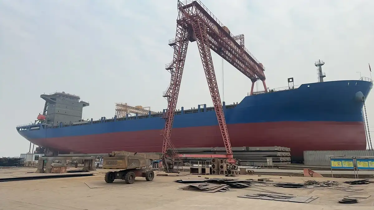 Kapal kontainer keur dijual