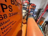 Kapal kerja keur dijual