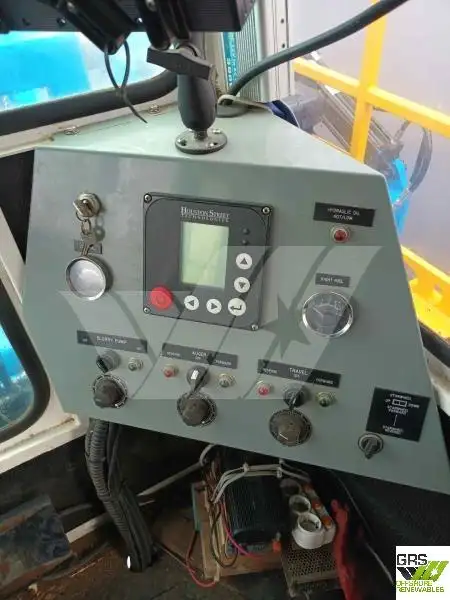 Kapal keruk keur dijual