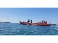 Kapal keruk keur dijual