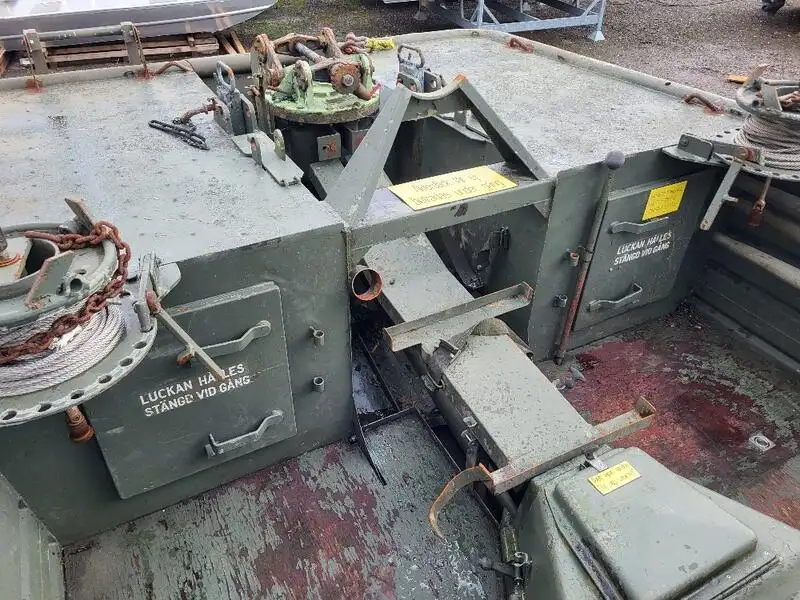 Kapal kerja keur dijual