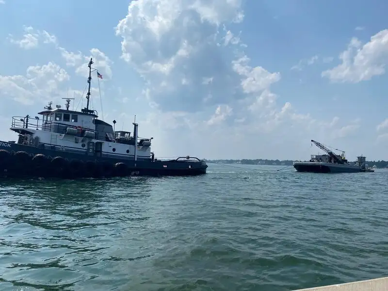 Kapal penarik keur dijual