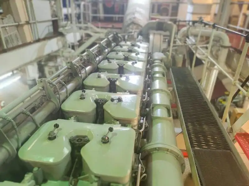 Kapal keruk keur dijual