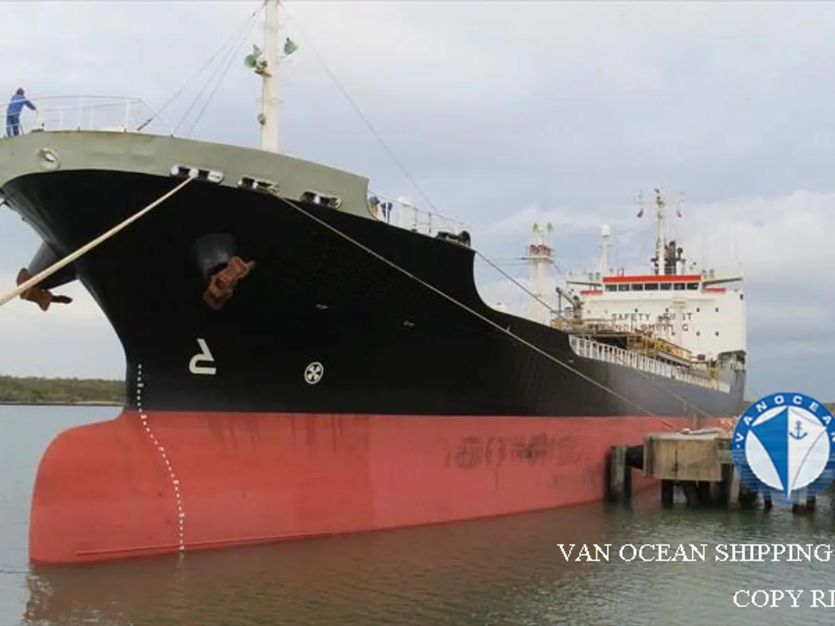 Kapal tangki minyak/bahan kimia keur dijual