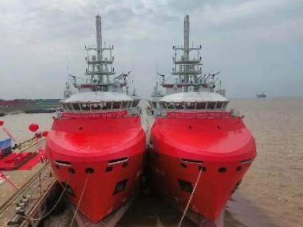 Kapal lepas pantai & jasa keur dijual