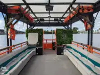 Kapal pesiar keur dijual