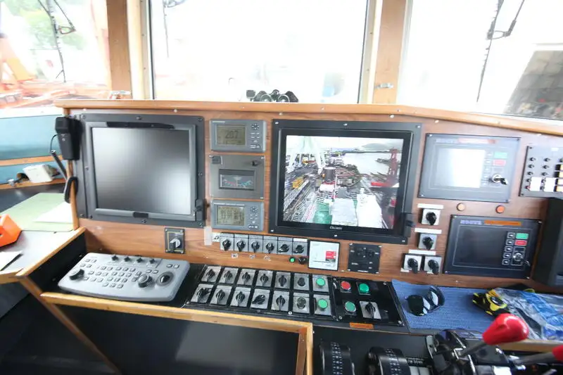 Kapal fery keur dijual