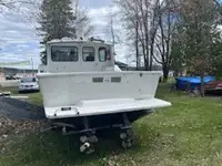 Kapal kerja keur dijual