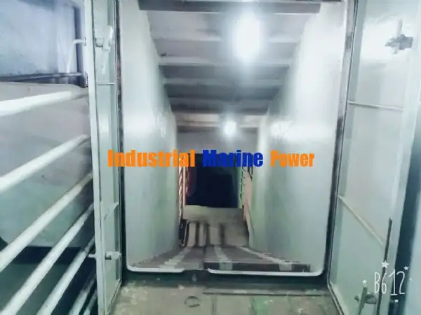 Kapal pangangkut ternak keur dijual
