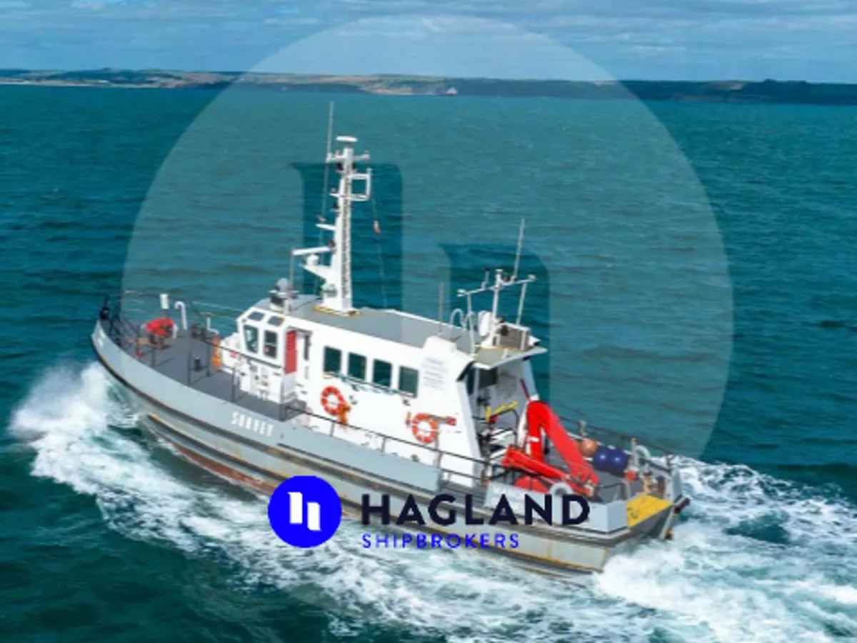 Kapal survei keur dijual