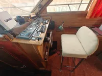 Kapal kerja keur dijual