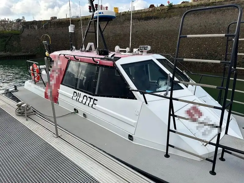Kapal pilot keur dijual
