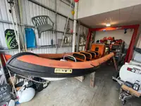 Kapal kerja keur dijual