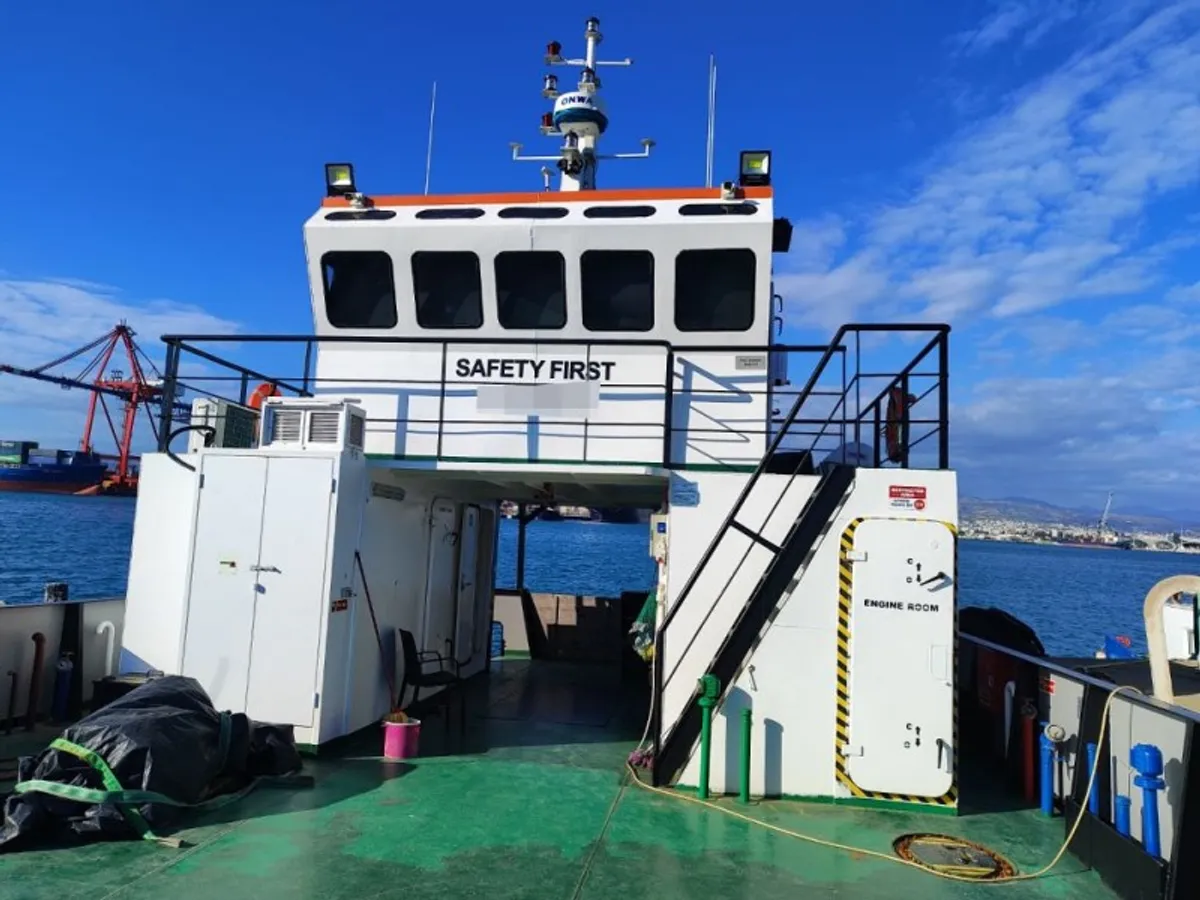 Kapal kontainer keur dijual
