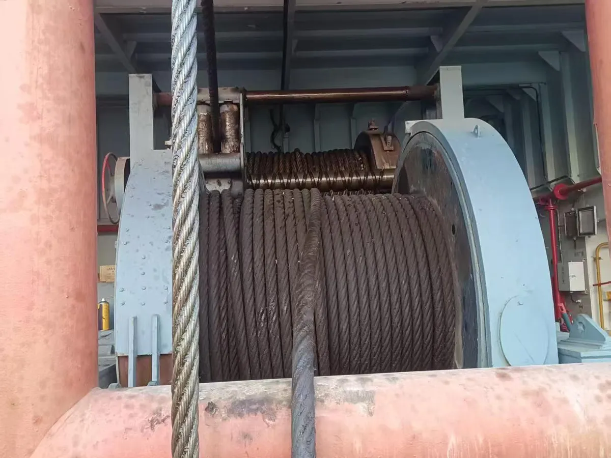 Kapal Penarik Jangkar (AHTS) keur dijual
