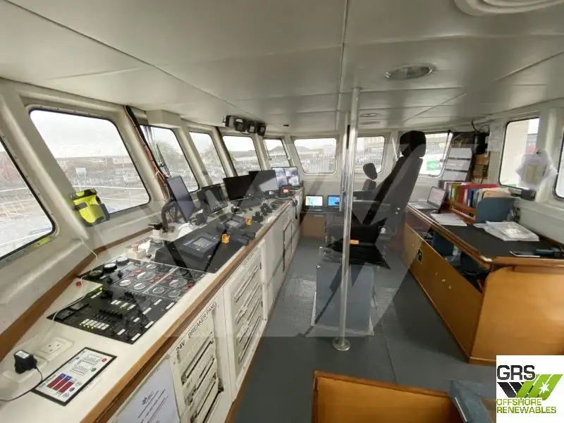 Kapal kerja keur dijual