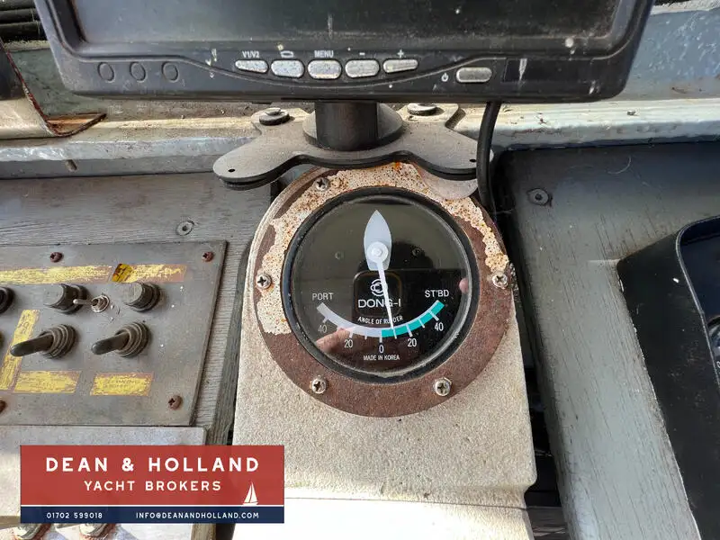 Kapal penarik keur dijual