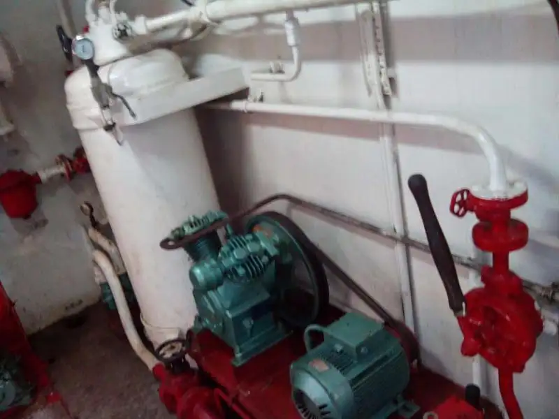Kapal penarik keur dijual