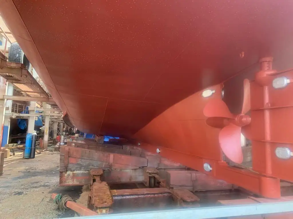 Kapal kerja keur dijual