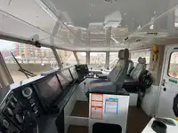 Kapal kerja keur dijual