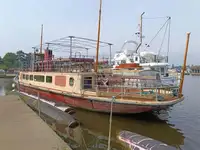 Kapal fery keur dijual