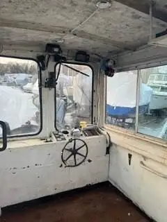 Kapal penarik keur dijual