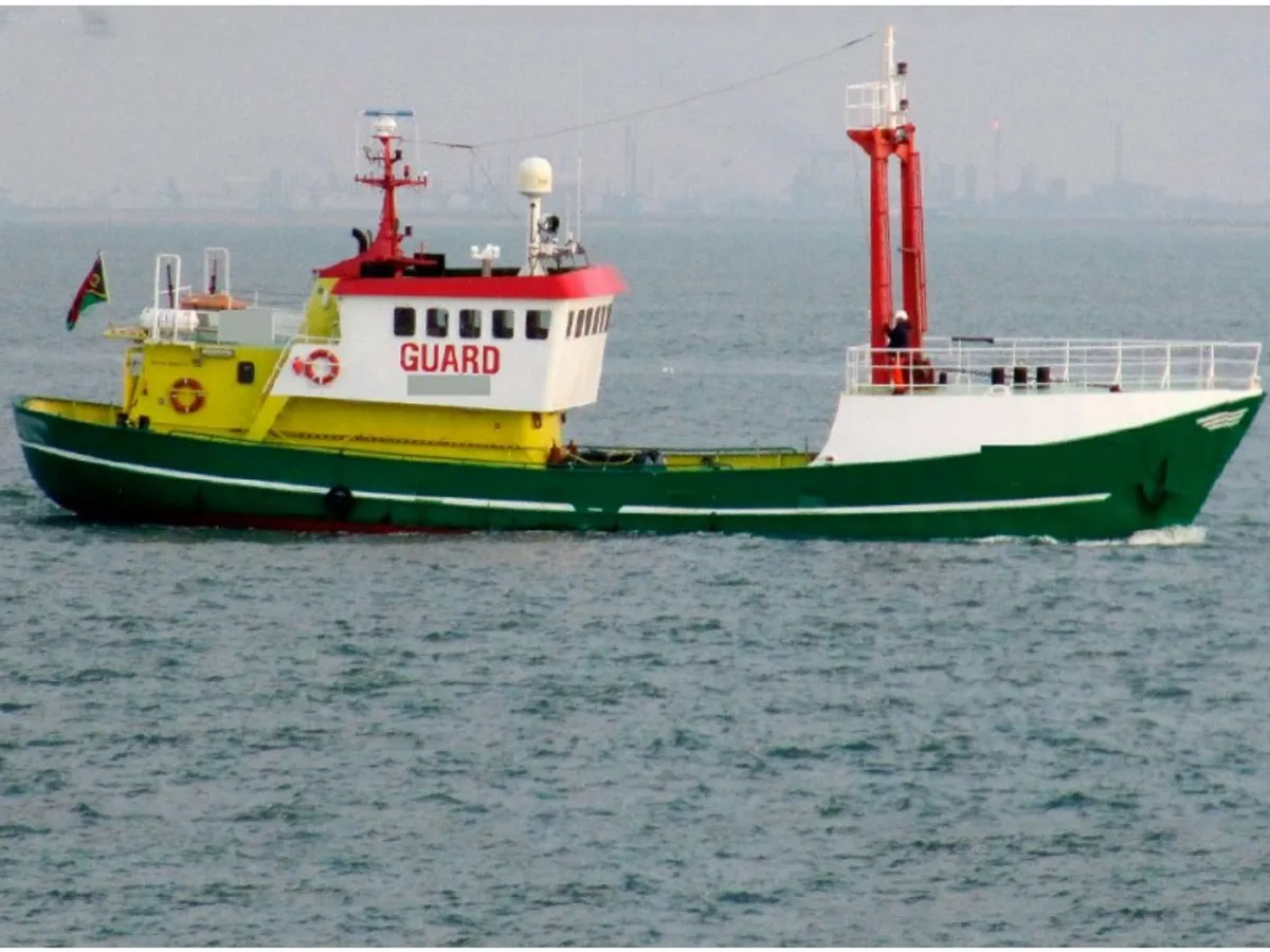 Kapal pasokan keur dijual