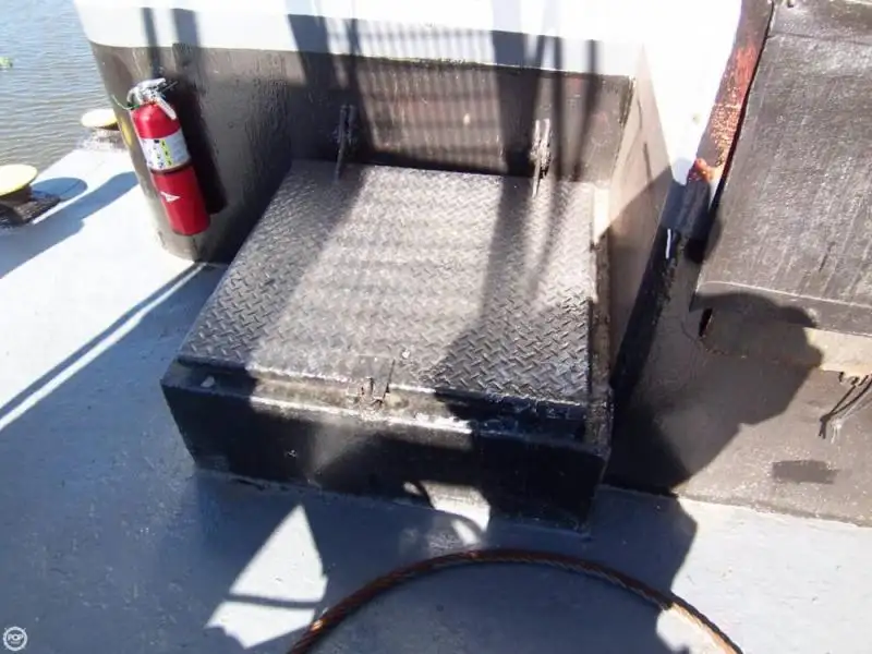 Kapal penarik keur dijual