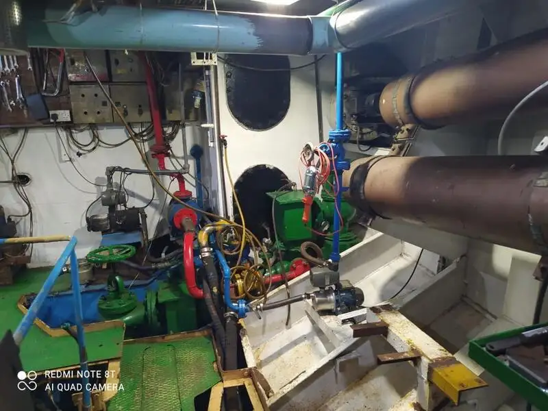 Kapal kerja keur dijual