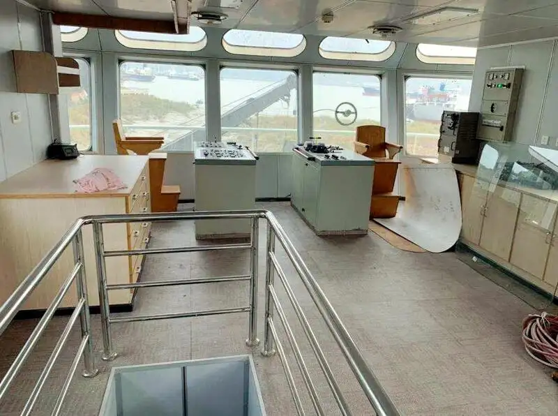 Kapal pasokan keur dijual
