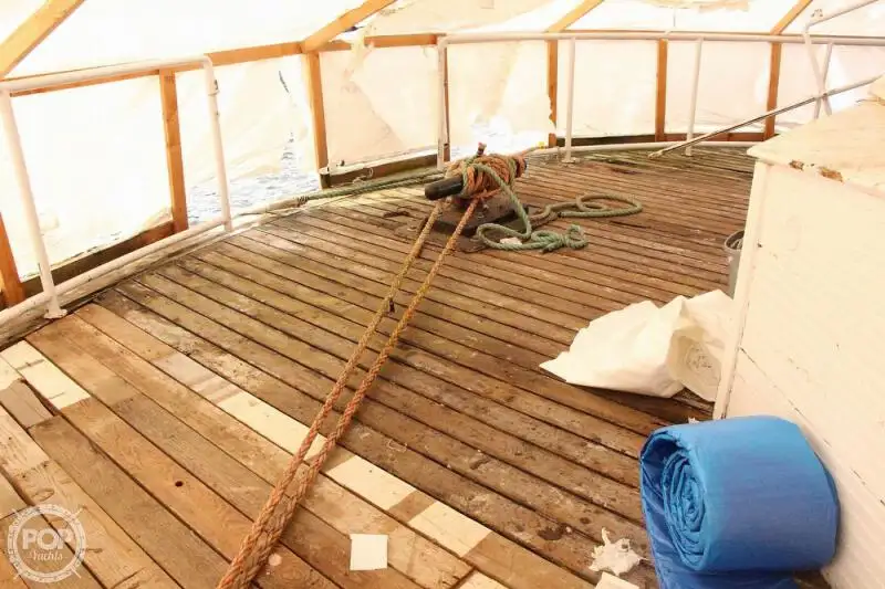 Kapal fery keur dijual