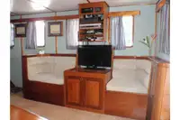Kapal pesiar keur dijual