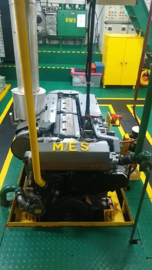 Kapal pendaratan, tangki keur dijual