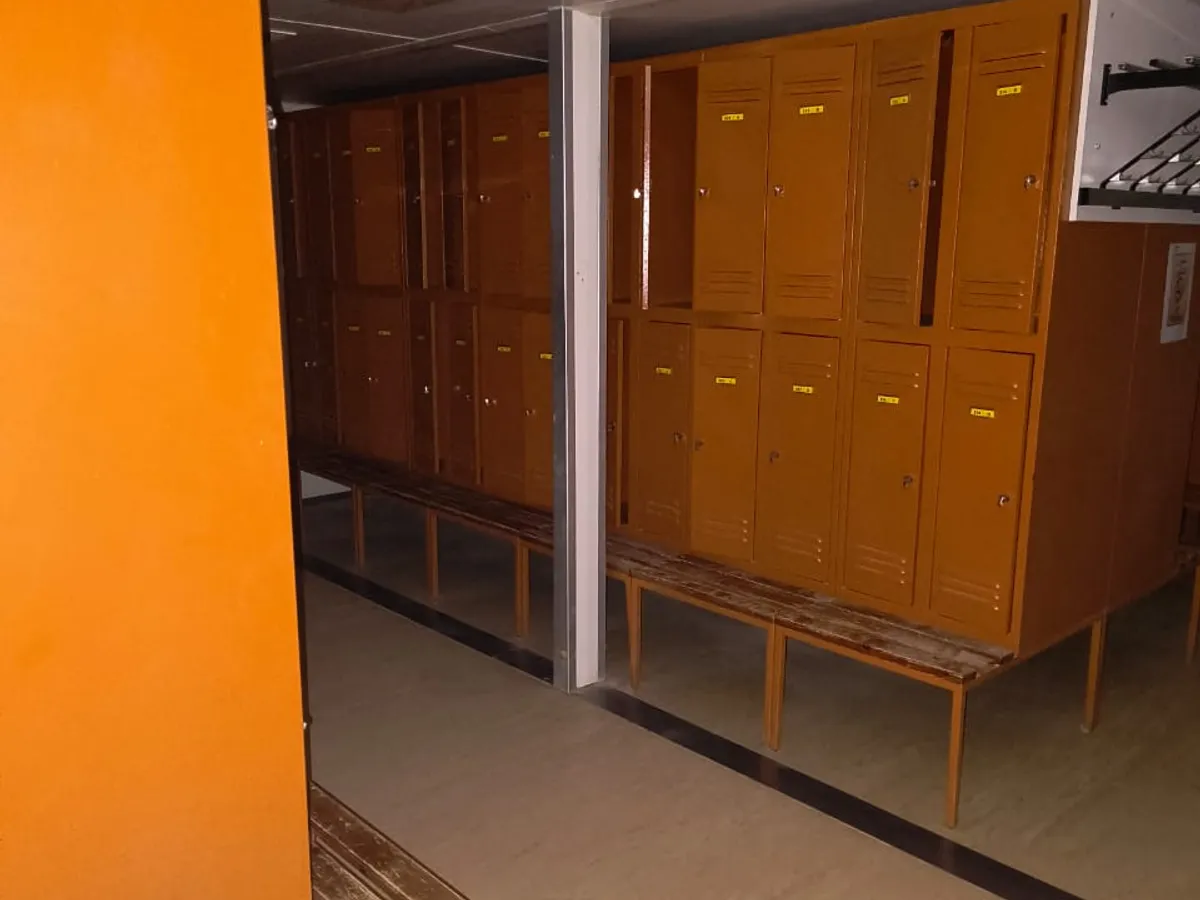 Kapal panginepan keur dijual