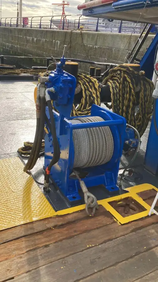 Kapal kontainer keur dijual