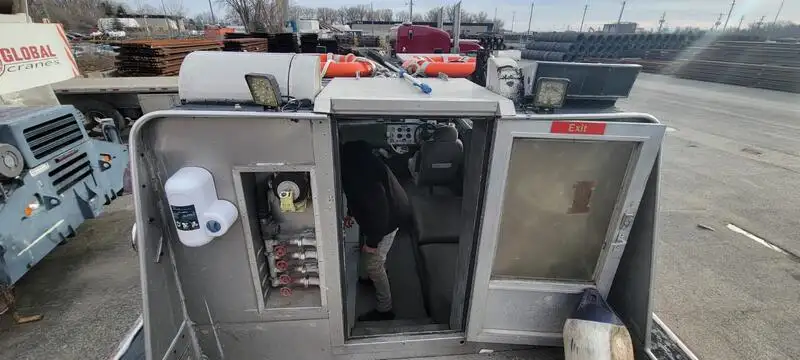 Kapal kerja keur dijual