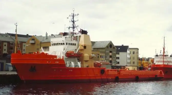 Kapal penarik keur dijual
