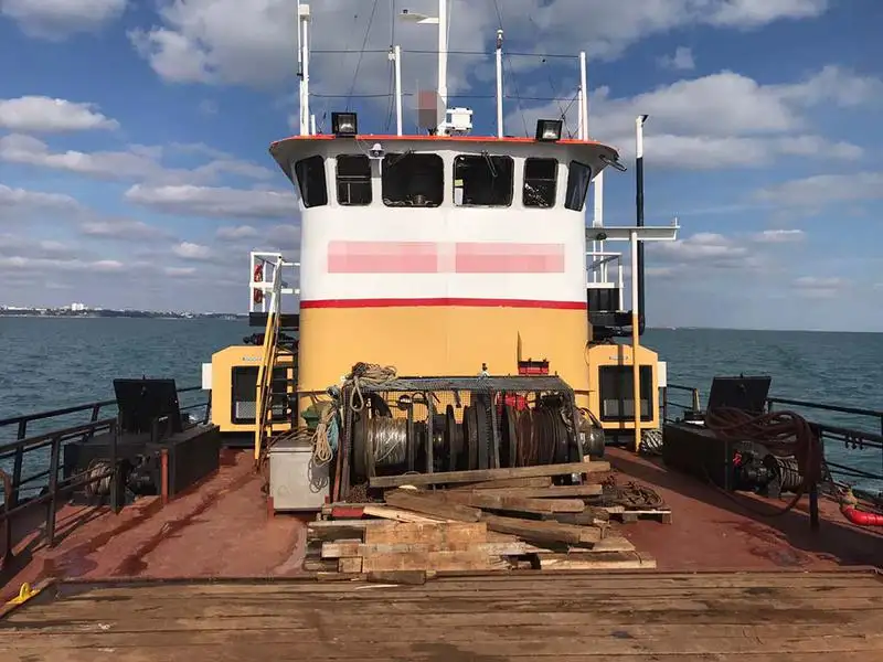 Kapal keruk keur dijual