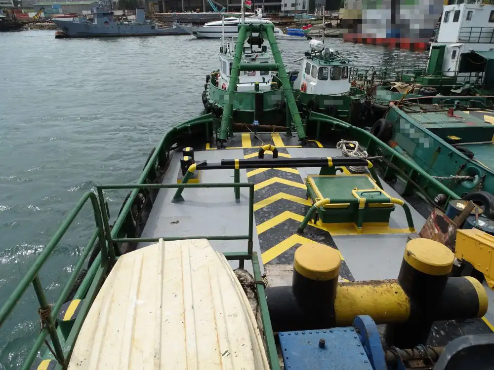 Kapal penarik keur dijual