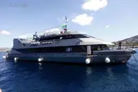 Kapal pesiar keur dijual