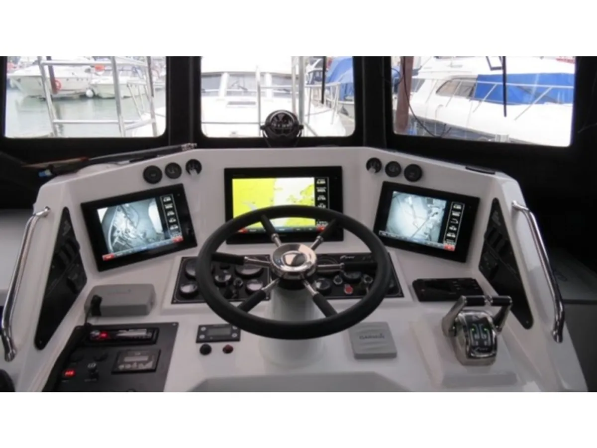 Kapal survei keur dijual