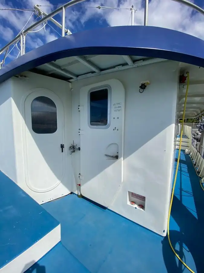 Kapal penarik keur dijual