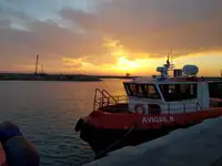 Kapal kerja keur dijual